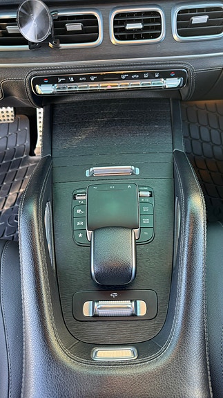 Mercedes-Benz GLE350 de 14 of 30