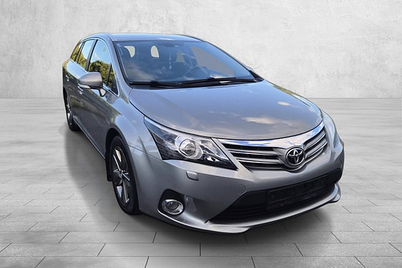Toyota Avensis 7 of 30