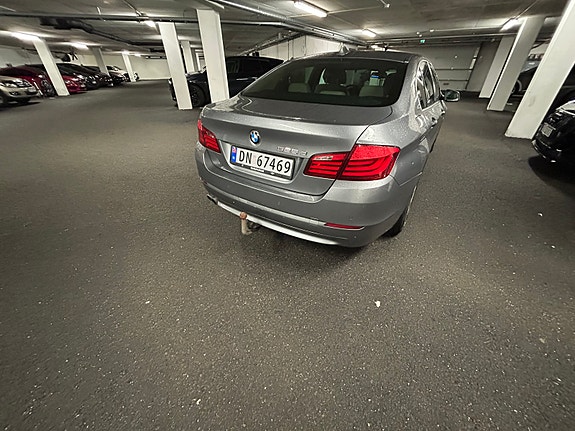 BMW 525d 6 of 17