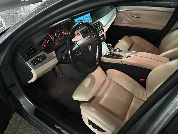 BMW 525d 9 of 17