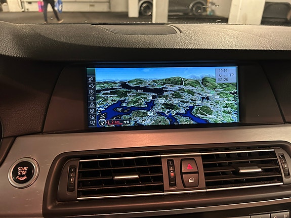 BMW 525d 13 of 17