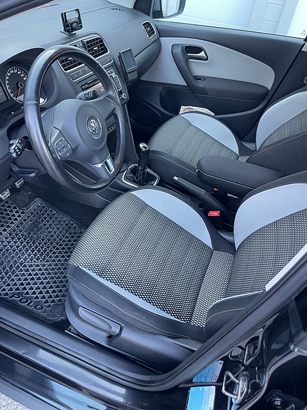 Volkswagen Polo Cross 18 of 30