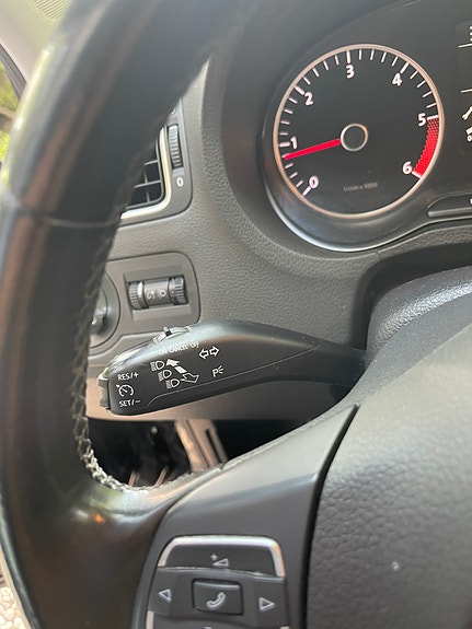 Volkswagen Polo Cross 16 of 30