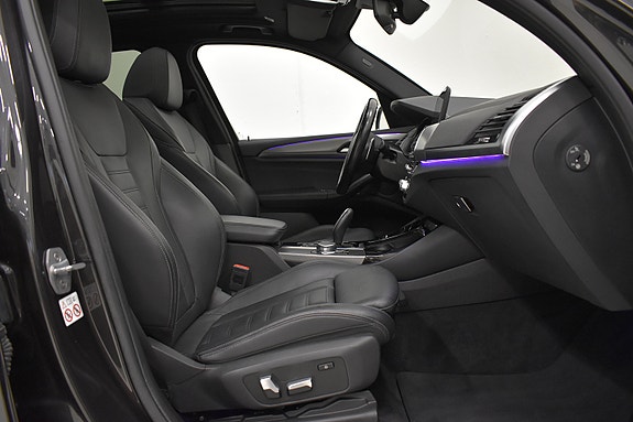 BMW X3 22 of 30