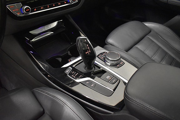 BMW X3 21 of 30