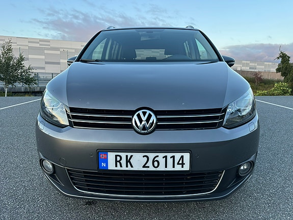 Volkswagen Touran 10 of 30