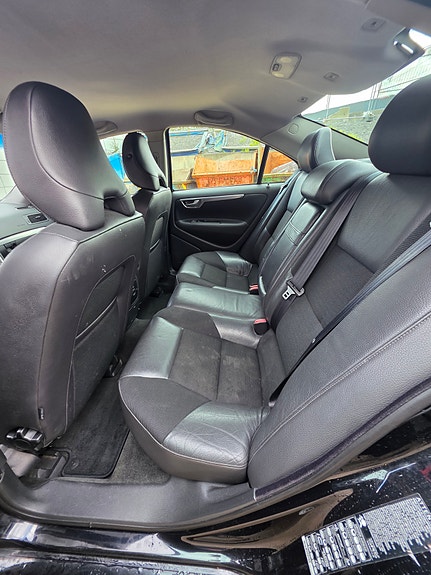 Volvo S60 11 of 12