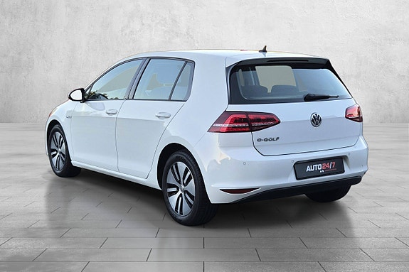 Volkswagen e-Golf VII 9 of 30
