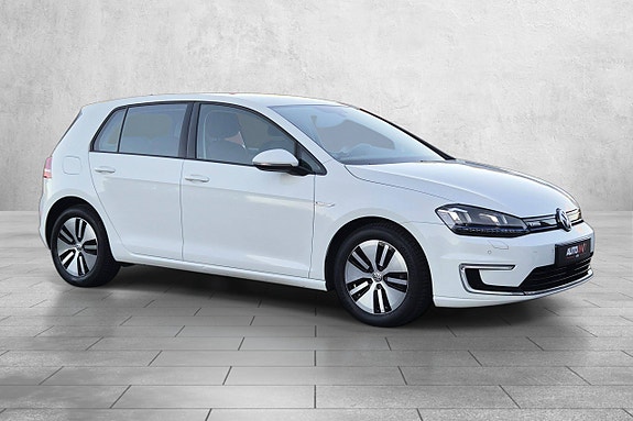 Volkswagen e-Golf VII 8 of 30
