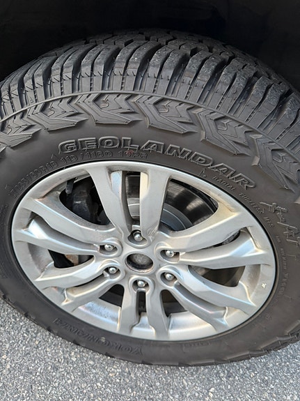 Mitsubishi Pajero 27 of 30