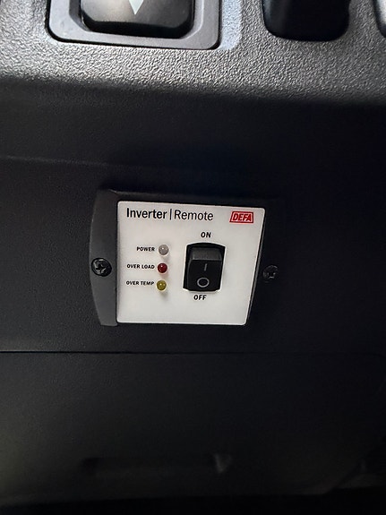 Mitsubishi Pajero 10 of 30