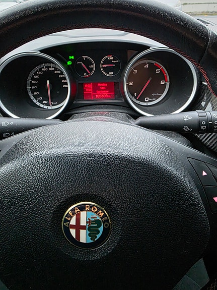 Alfa Romeo Giulietta 9 of 19