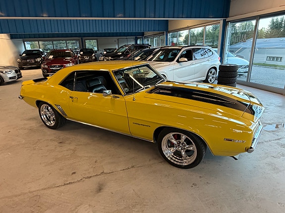 Chevrolet Camaro 9 of 30