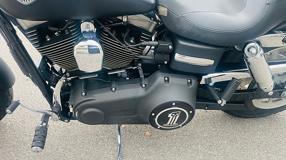 Harley-Davidson Fat Bob FXDF 24 of 30