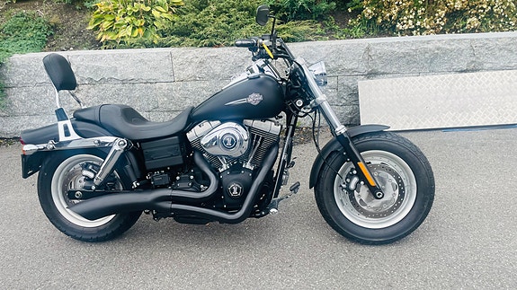 Harley-Davidson Fat Bob FXDF 3 of 30