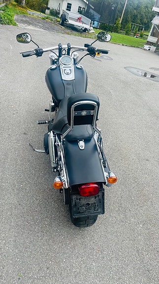 Harley-Davidson Fat Bob FXDF 18 of 30