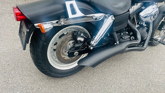 Harley-Davidson Fat Bob FXDF 15 of 30