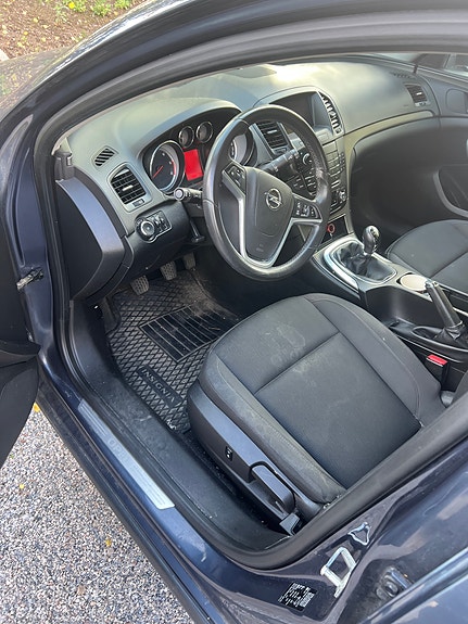 Opel Insignia 11 of 19