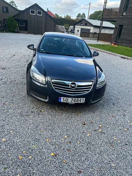 Opel Insignia 3 of 19