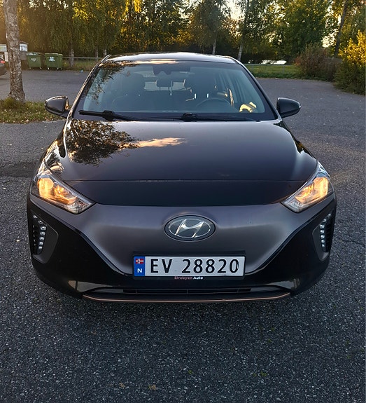 Hyundai IONIQ 7 of 21