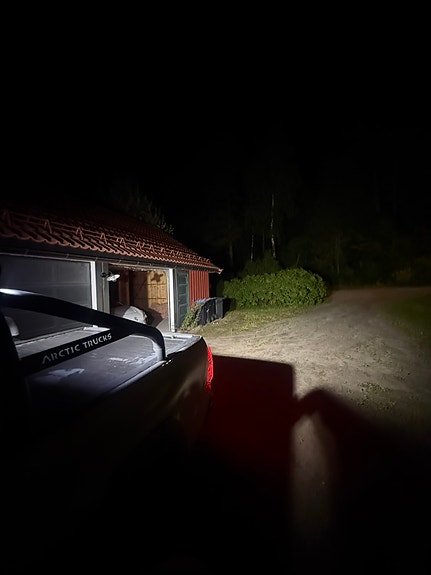 Toyota HiLux 28 of 30