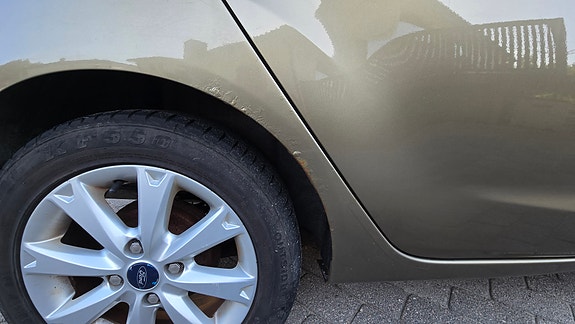 Ford Fiesta 10 of 27