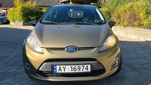 Ford Fiesta 7 of 27