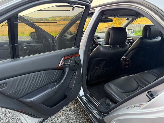 Mercedes-Benz S350 10 of 30