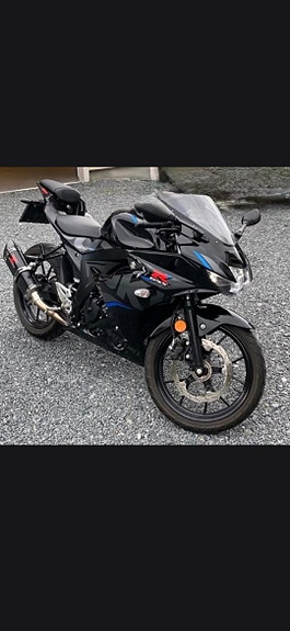 Suzuki GSX-R 125 10 of 15