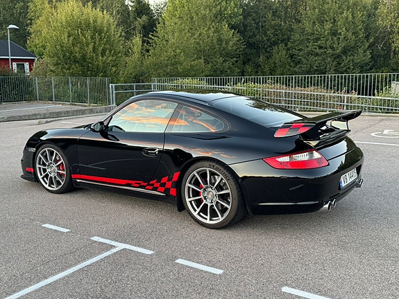 Porsche 911 2 of 30