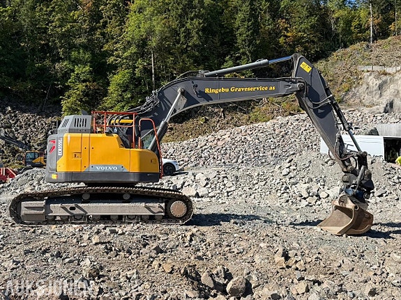 Volvo ECR355El 6 of 30