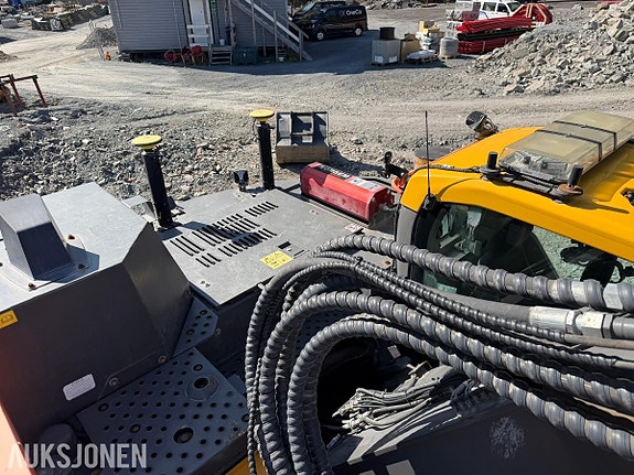 Volvo ECR355El 25 of 30
