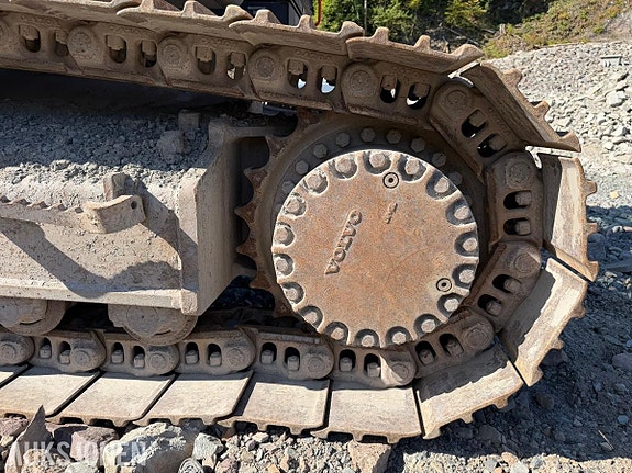 Volvo ECR355El 16 of 30