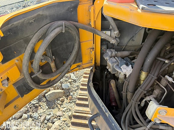 Volvo ECR355El 23 of 30