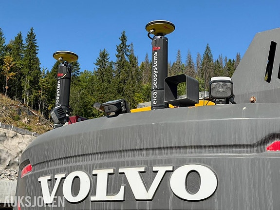 Volvo ECR355El 15 of 30
