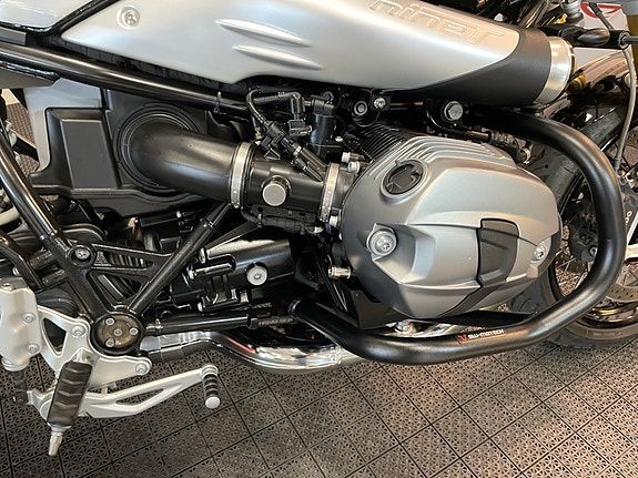 BMW R nineT *** AKRAPOVIC * SERVICE/GARANTI *** 16 of 30