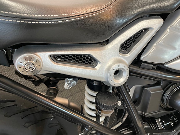 BMW R nineT *** AKRAPOVIC * SERVICE/GARANTI *** 15 of 30