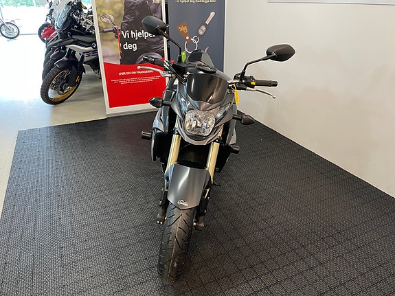 Suzuki GSR 750 A *** NYE DEKK * SERVICE/GARANTI *** 3 of 30
