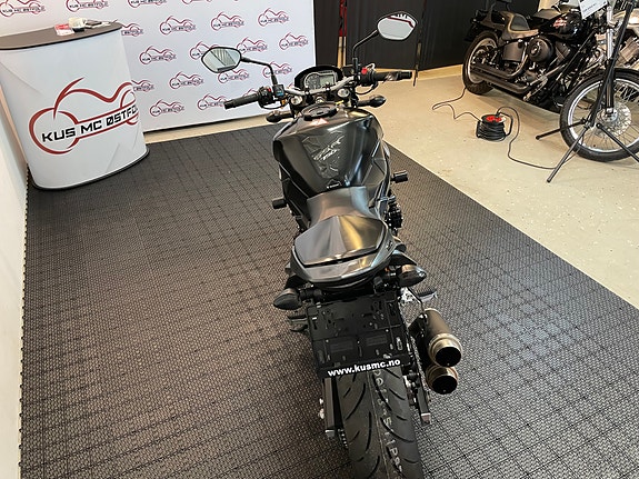 Suzuki GSR 750 A *** NYE DEKK * SERVICE/GARANTI *** 8 of 30