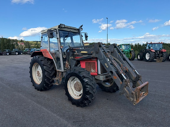 Massey Ferguson 390 23 of 30