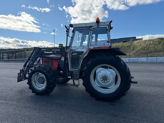 Massey Ferguson 390 10 of 30