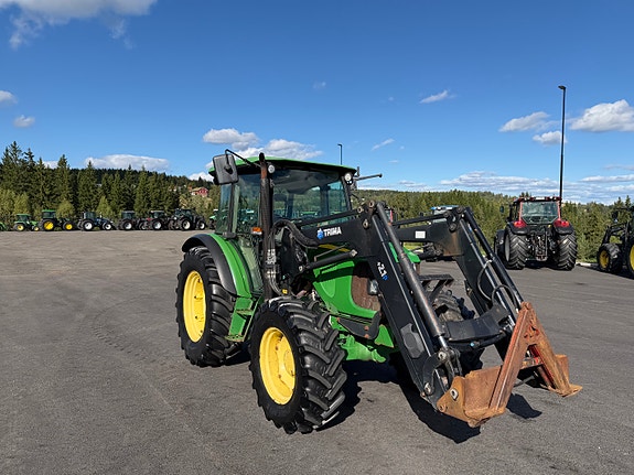 John Deere 5080 M 23 of 30