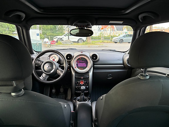 MINI Countryman Cooper D 11 of 24