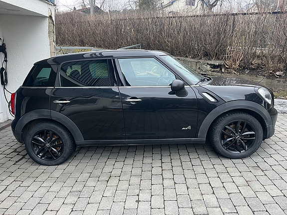 MINI Countryman Cooper D 18 of 24