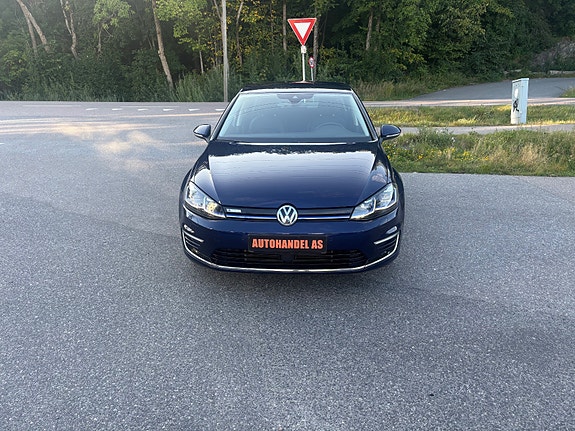 Volkswagen e-Golf VII 3 of 30
