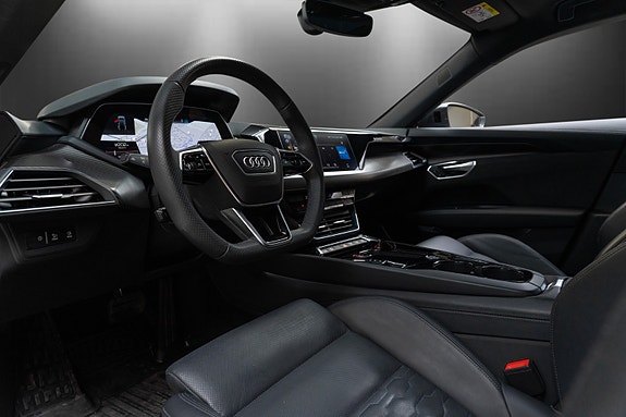 Audi e-tron GT 20 of 30