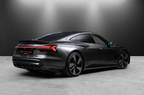 Audi e-tron GT 6 of 30