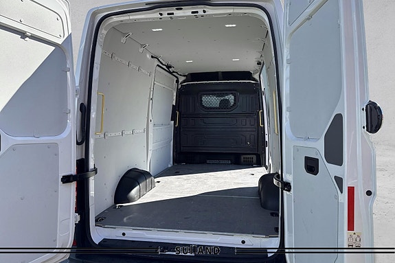 Volkswagen Crafter 5 of 20