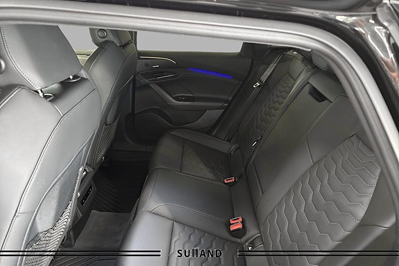 Audi A6 e-tron 16 of 29