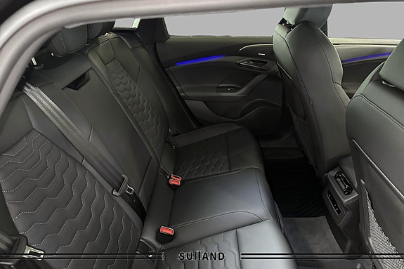Audi A6 e-tron 17 of 29